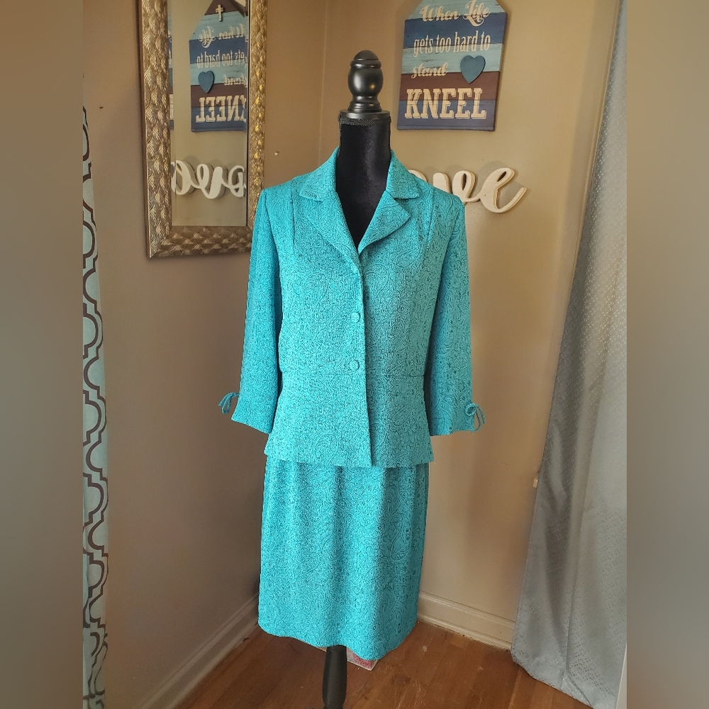 Womens suit